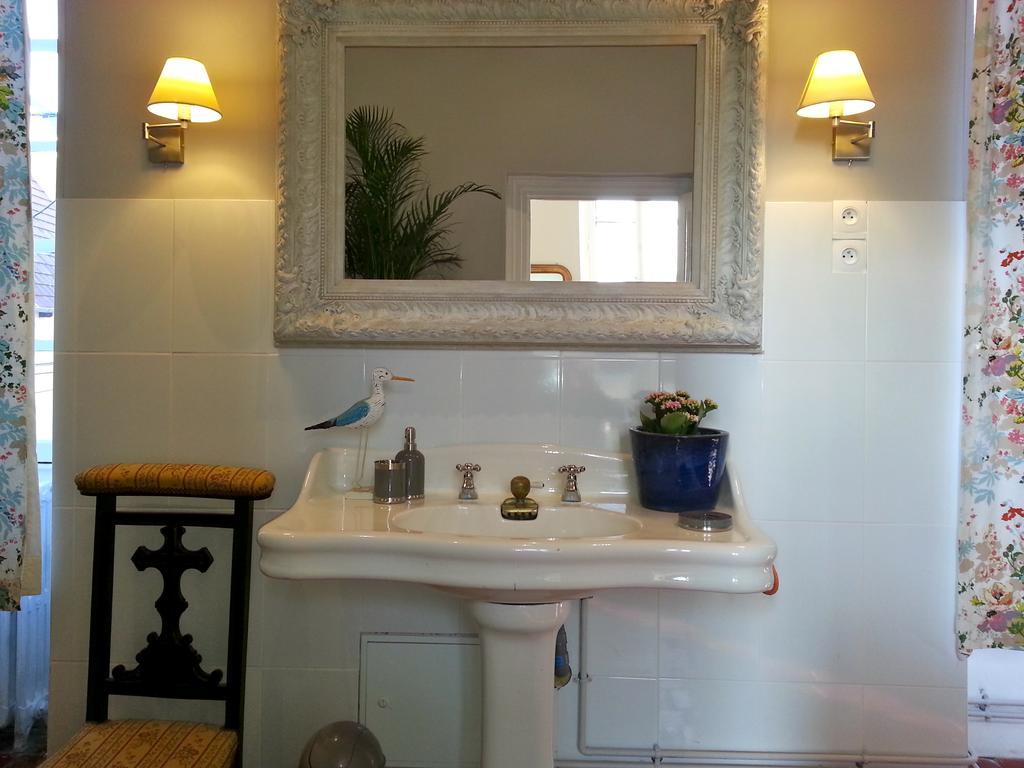 Chambres D'Hotes Les Francieres Vierzon Zimmer foto